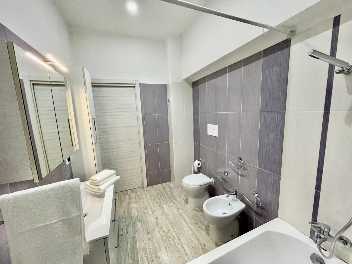 B&B Airport Serenity Suites Napoli Eksteriør bilde